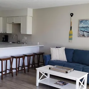 9 C, One Bedroom Destin